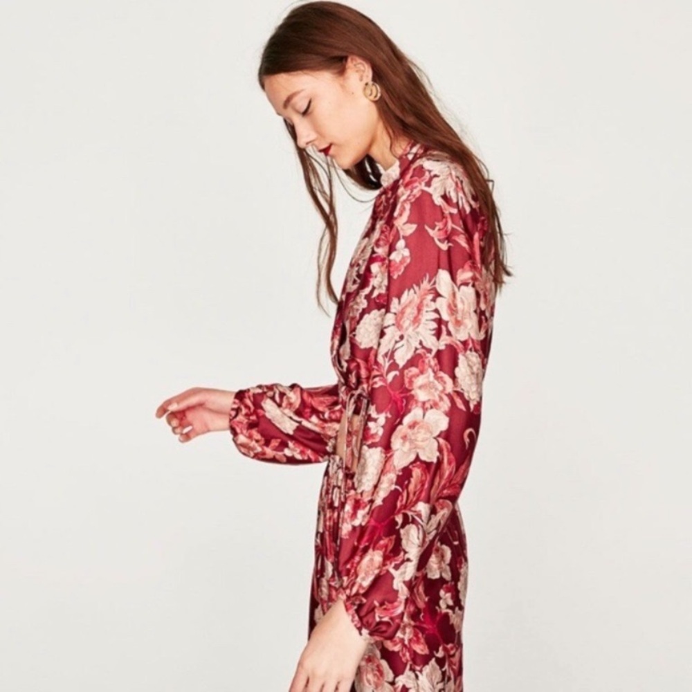 Zara Crop Wrap Front Tie Floral Blouse with Puffy Sleeves Size S - Picture 2 of 11